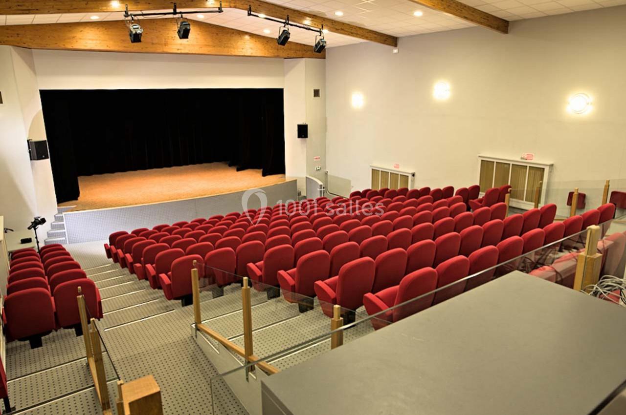 Location salle Grisy-Suisnes (Seine-et-Marne) - Centre Notre Dame des Roses #1