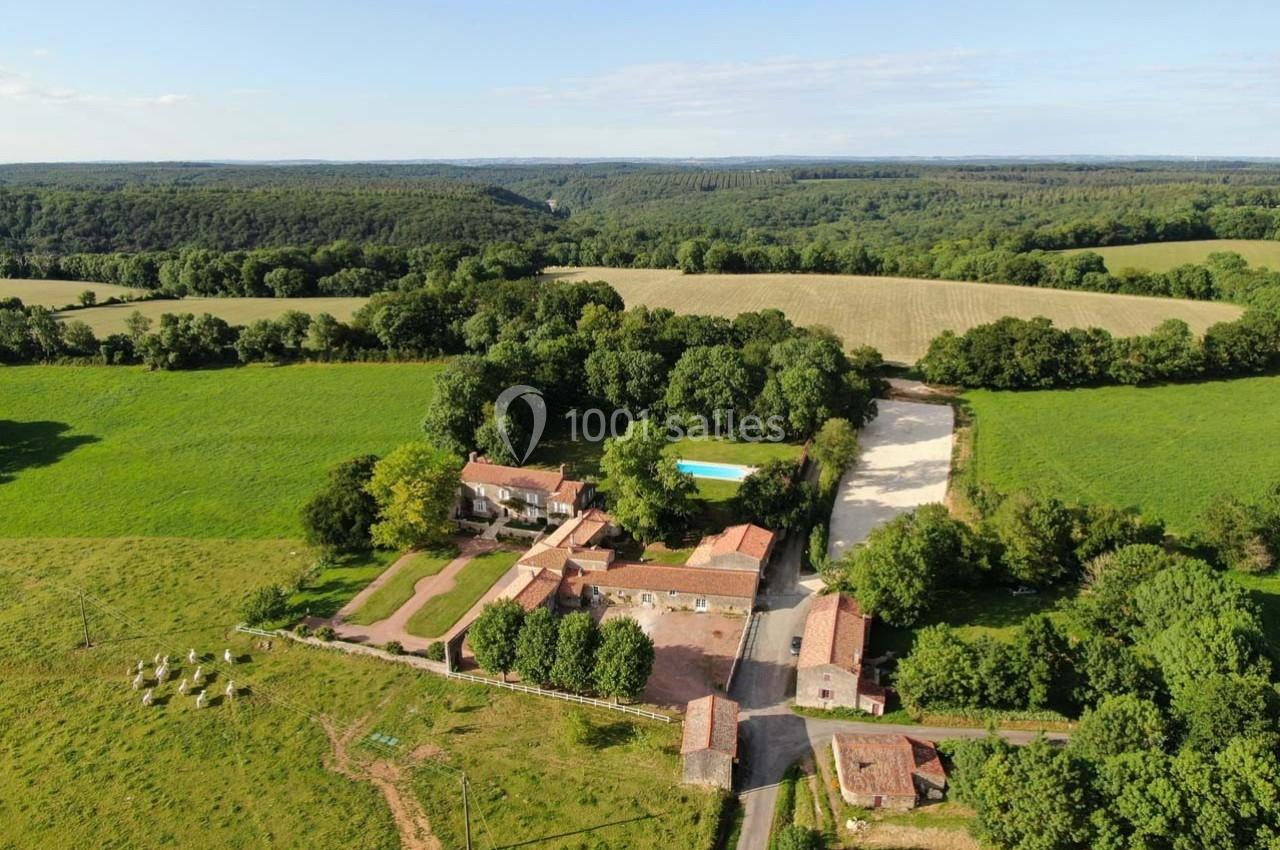 Location salle L'Orbrie (Vendée) - Le Logis des Arçonnières #1