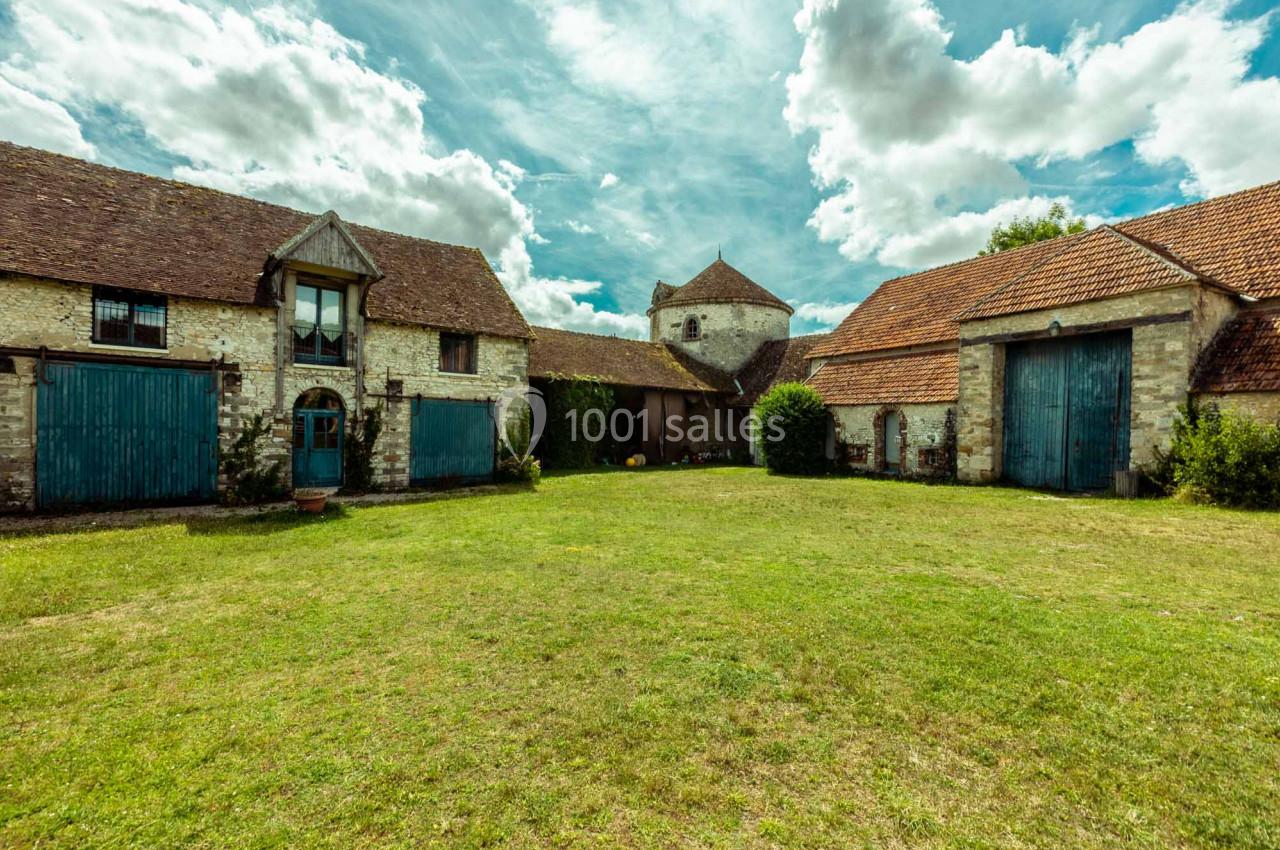 Ferme de la Haute Maison à Saint-Loup-de-Naud (77650) - Location de salle  pour mariage